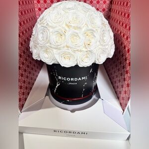 White Rose Arrangement